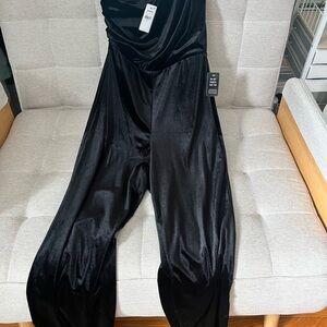 Elegant Black Velvet Jumpsuit